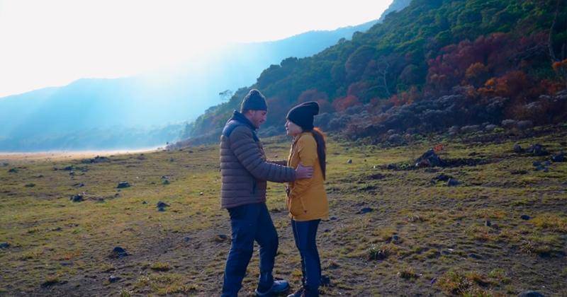 Youtube.com/NATHALIE HOLSCHER